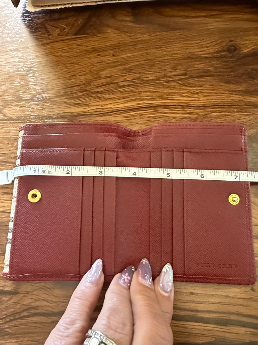 Burberry Beige Check Card Wallet with Burgundy Trim - Picture 15 of 15